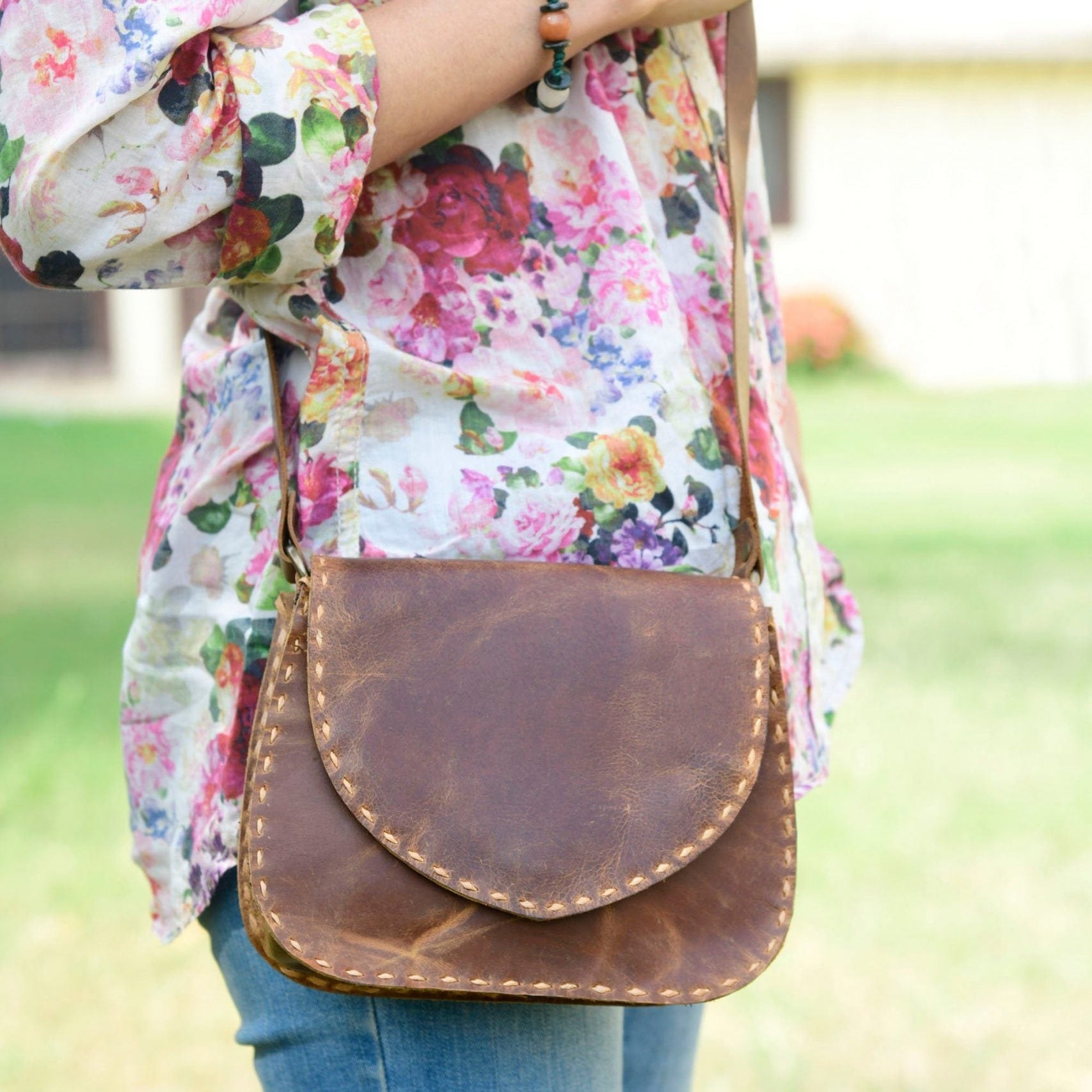 Vintage Leather Tote Bag - Rustic Lawn