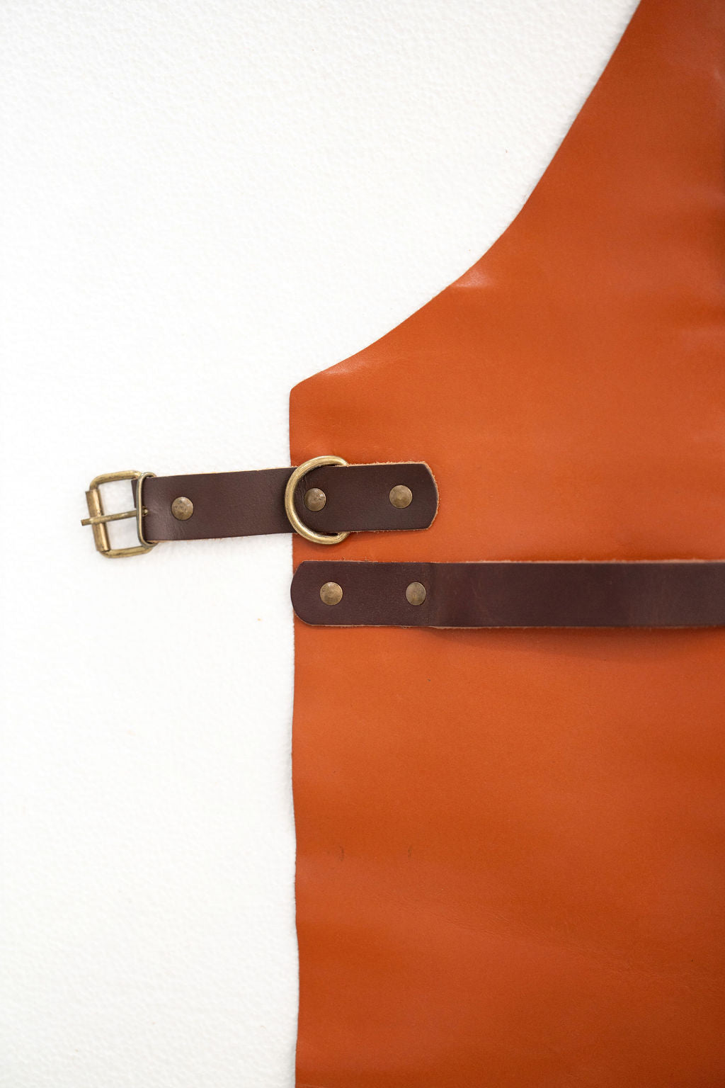 Elegant cognac tan leather apron premium quality for professionals
