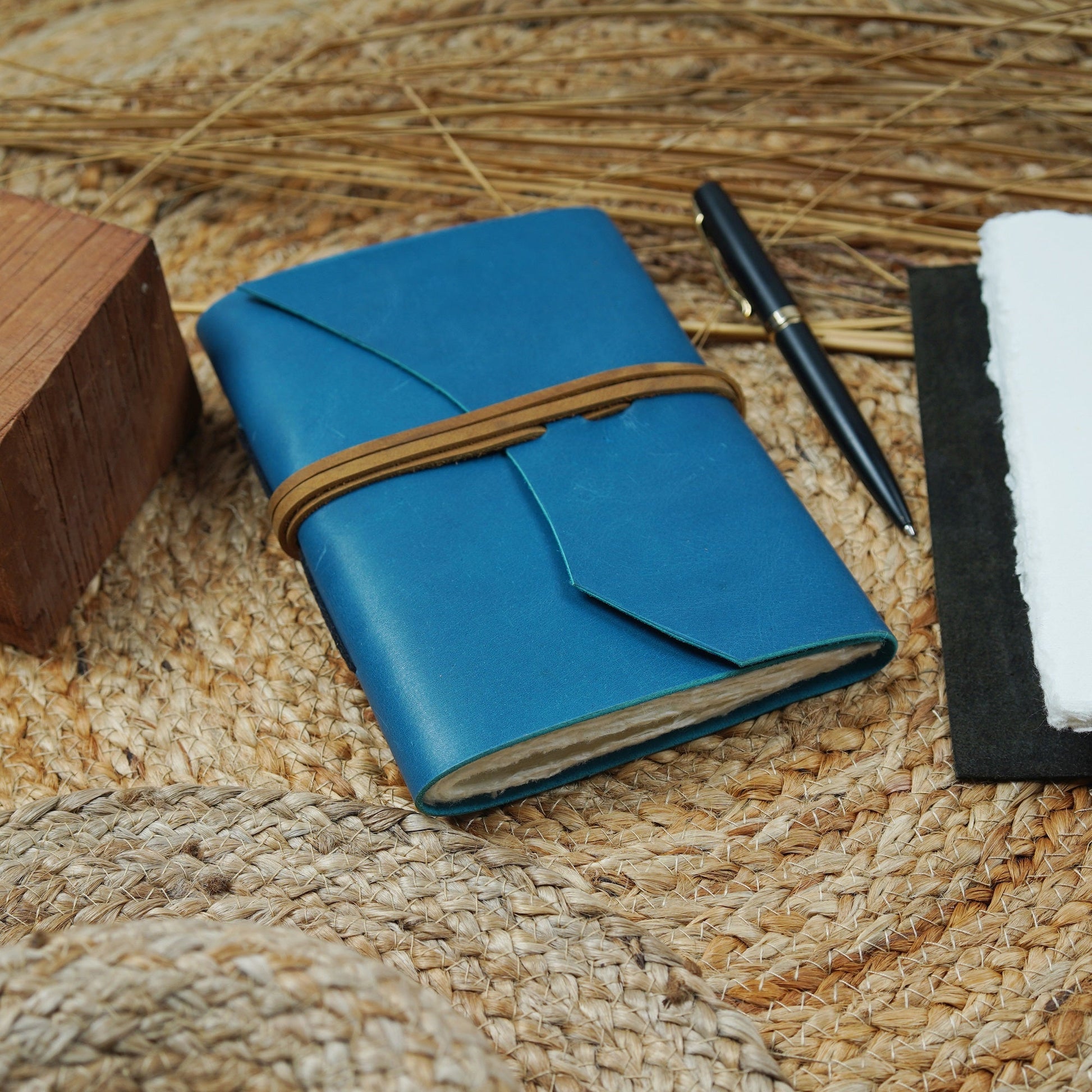 Vintage Leather Journal - Treasure Mind