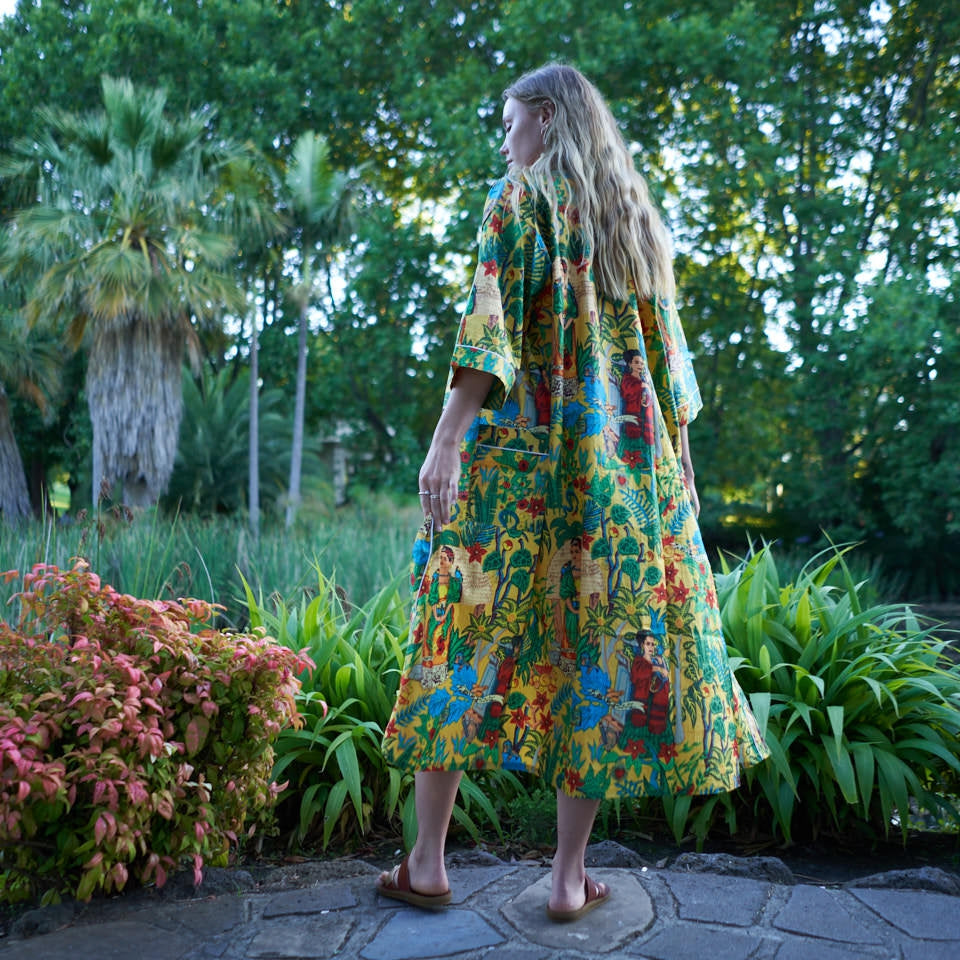 'Surrealist Soiree' 100% Cotton Kimono Robe