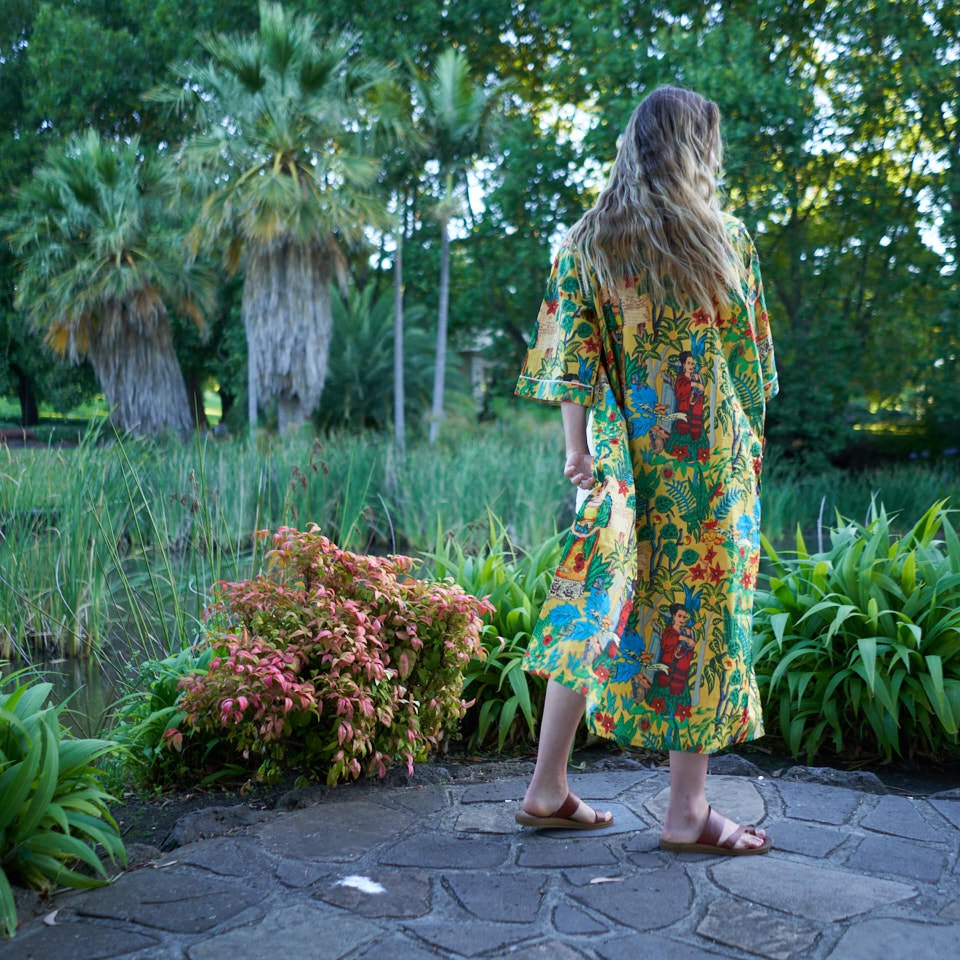 'Surrealist Soiree' 100% Cotton Kimono Robe