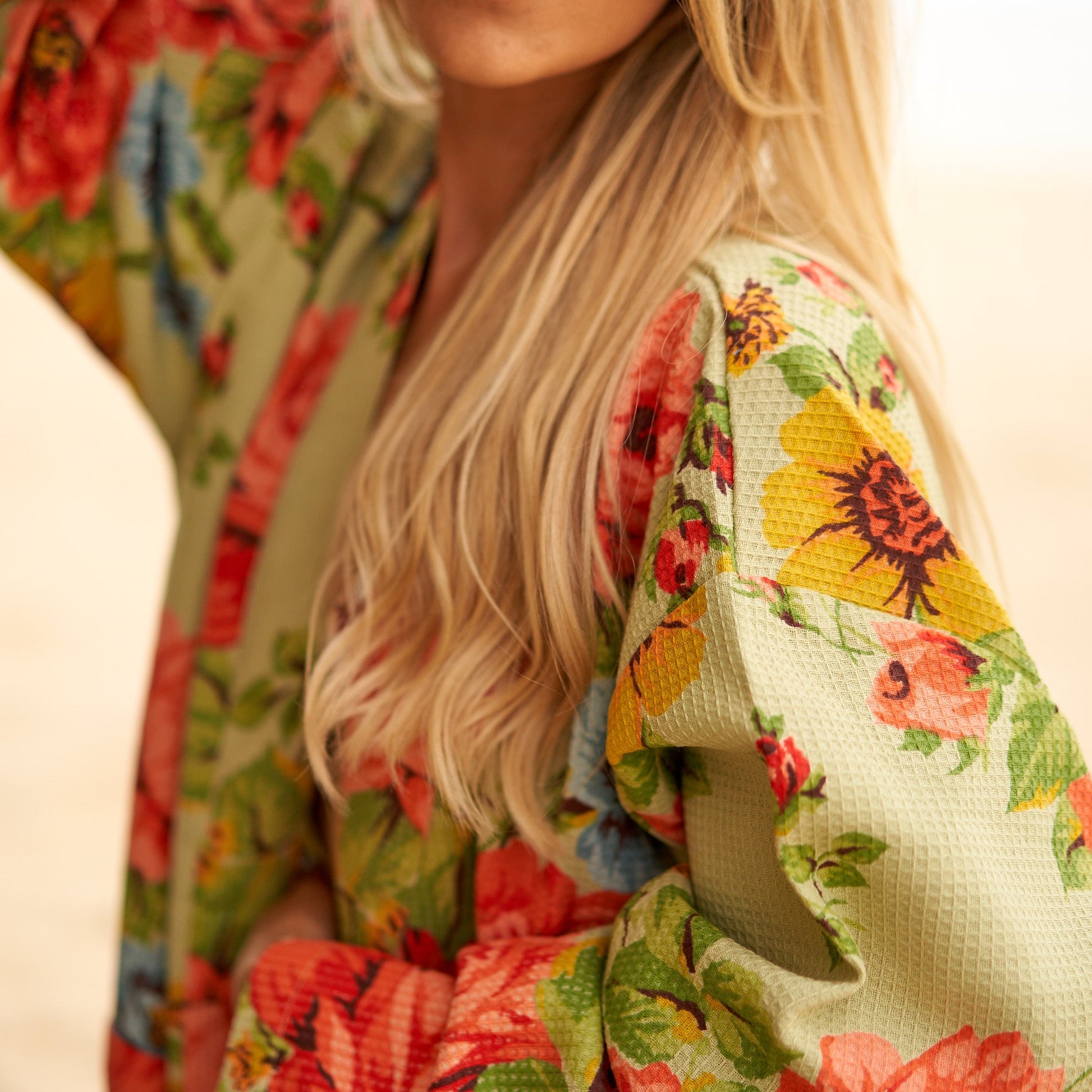 'A Symphony of Blossoms' 100% Waffle Cotton Kimono Robe Robe