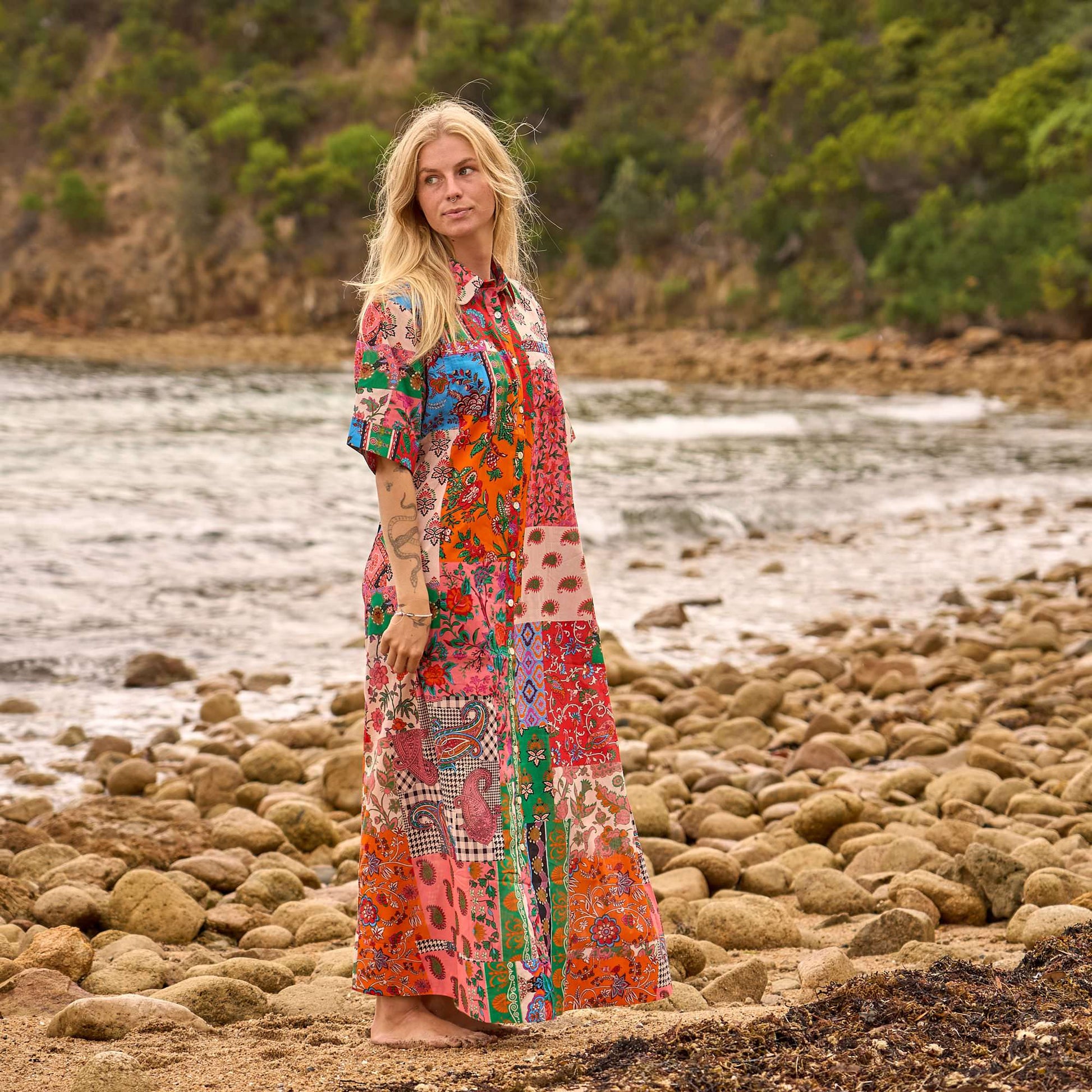 Elegant Artistic Printed Maxi Shirt Dress for Women with Relaxed Fit