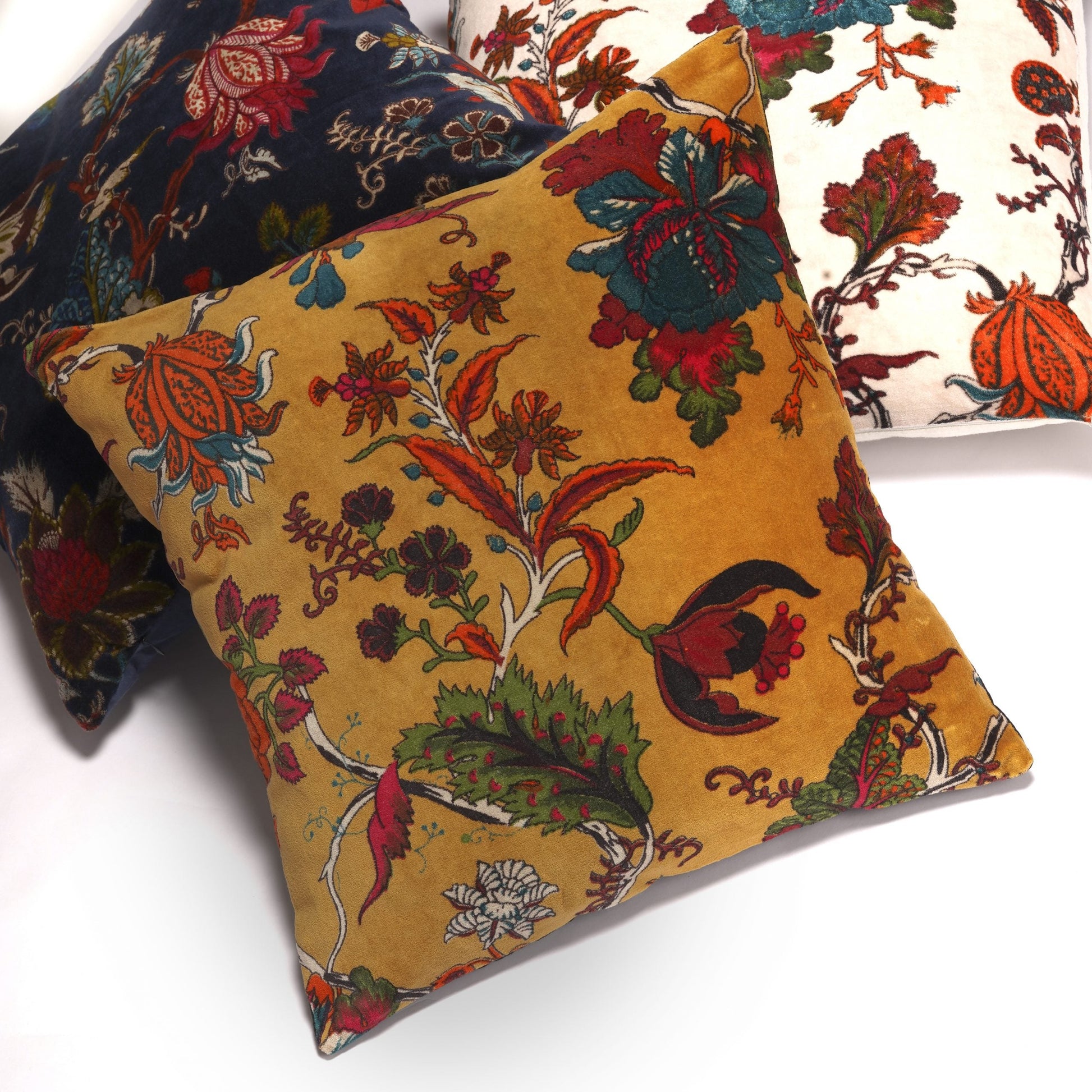100% Velvet Cotton Cushion Cover - Serene Harmony
