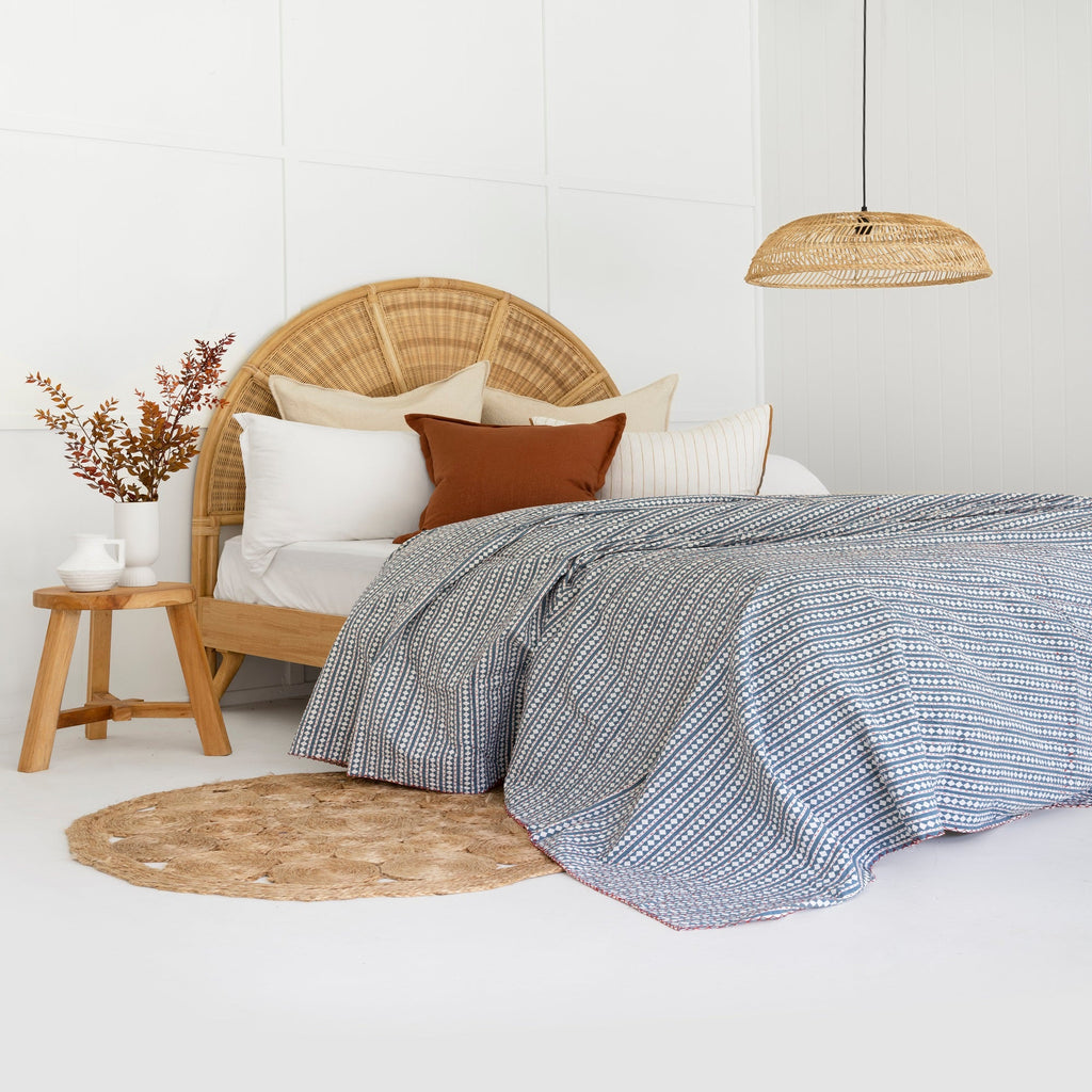 Linen Connections Indian Kantha Quilt - White