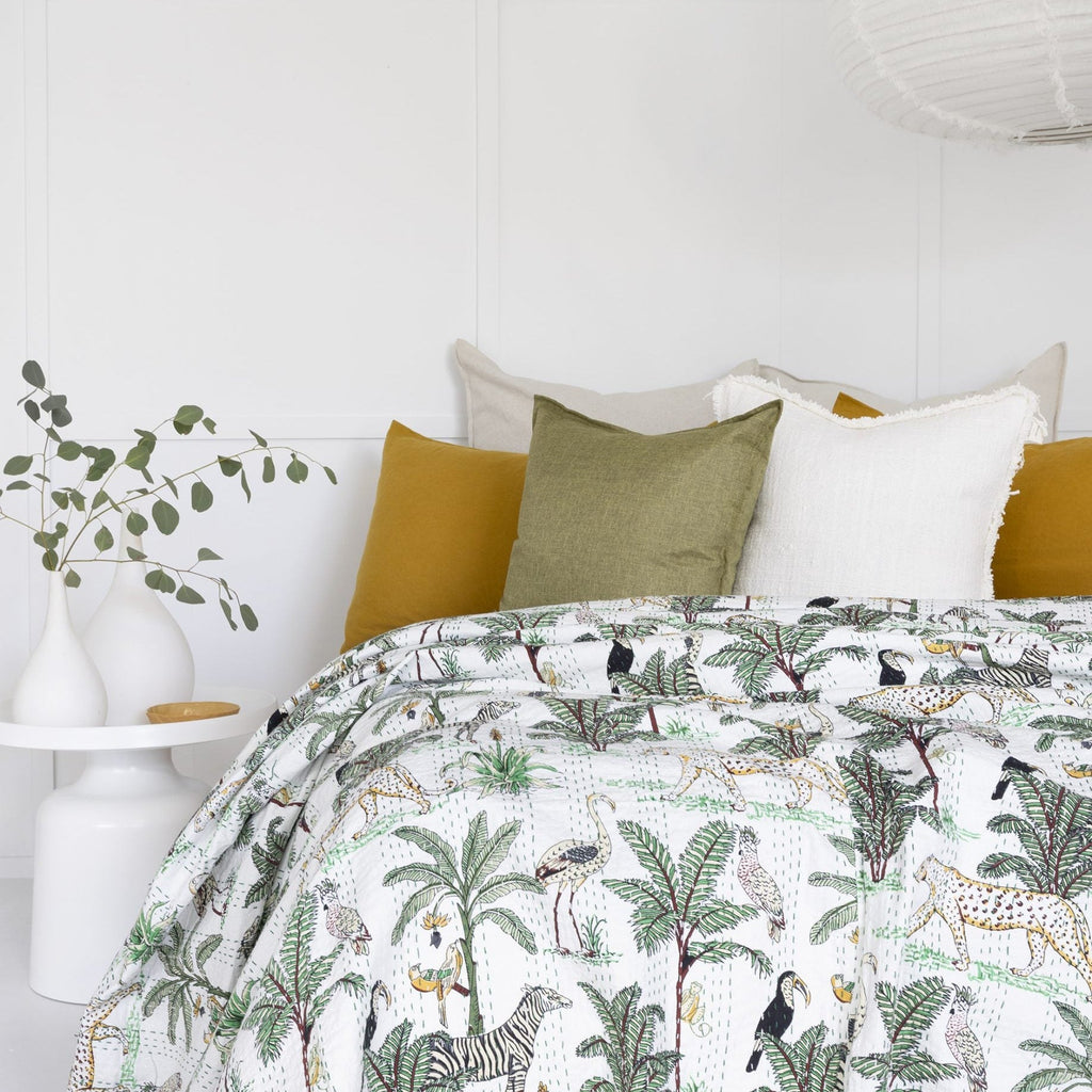 Indian Kantha Quilt Blanket Bedspread Throw Duvet - Jungle White