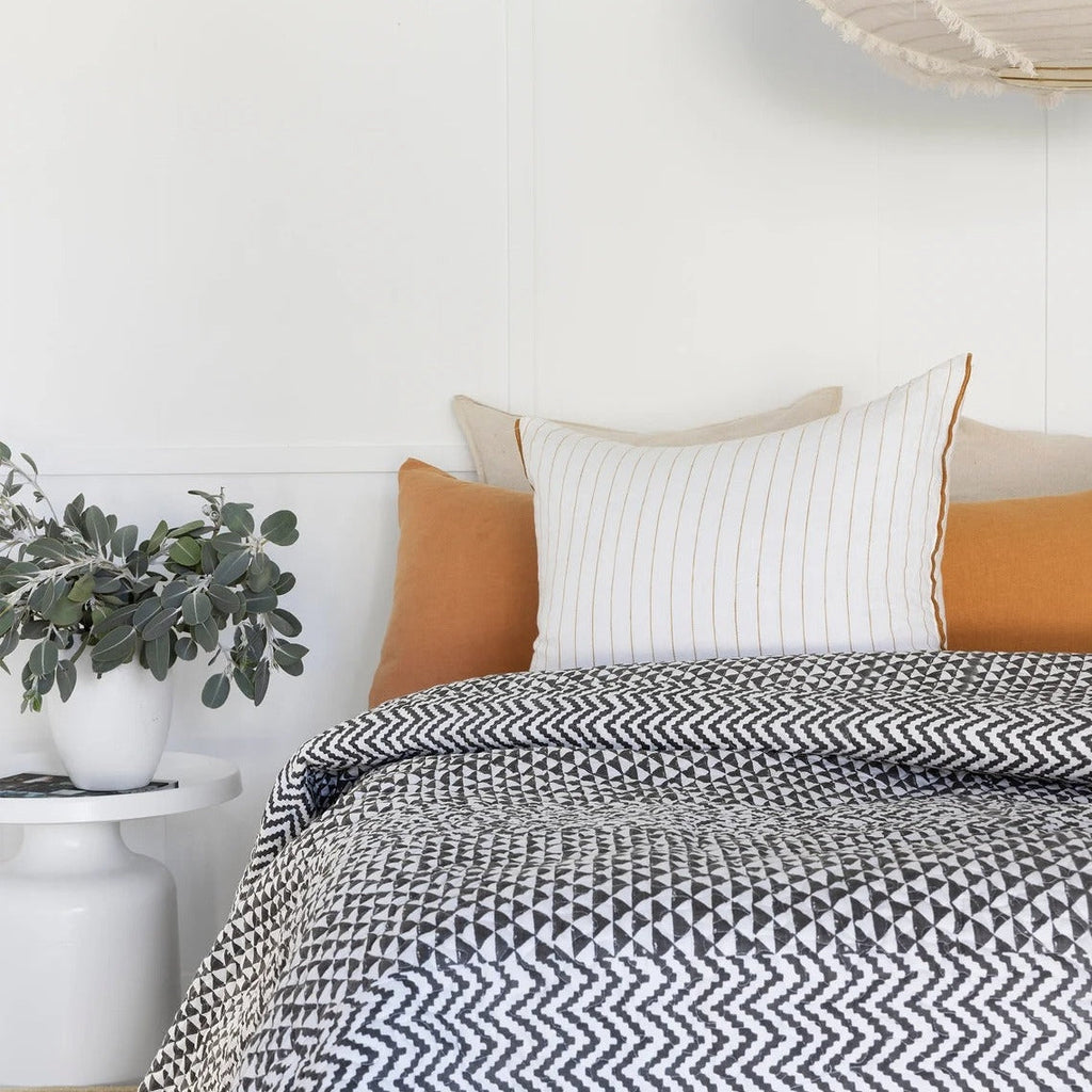 Cotton Quilt Bedspread Comforter Duvet - Geometric World