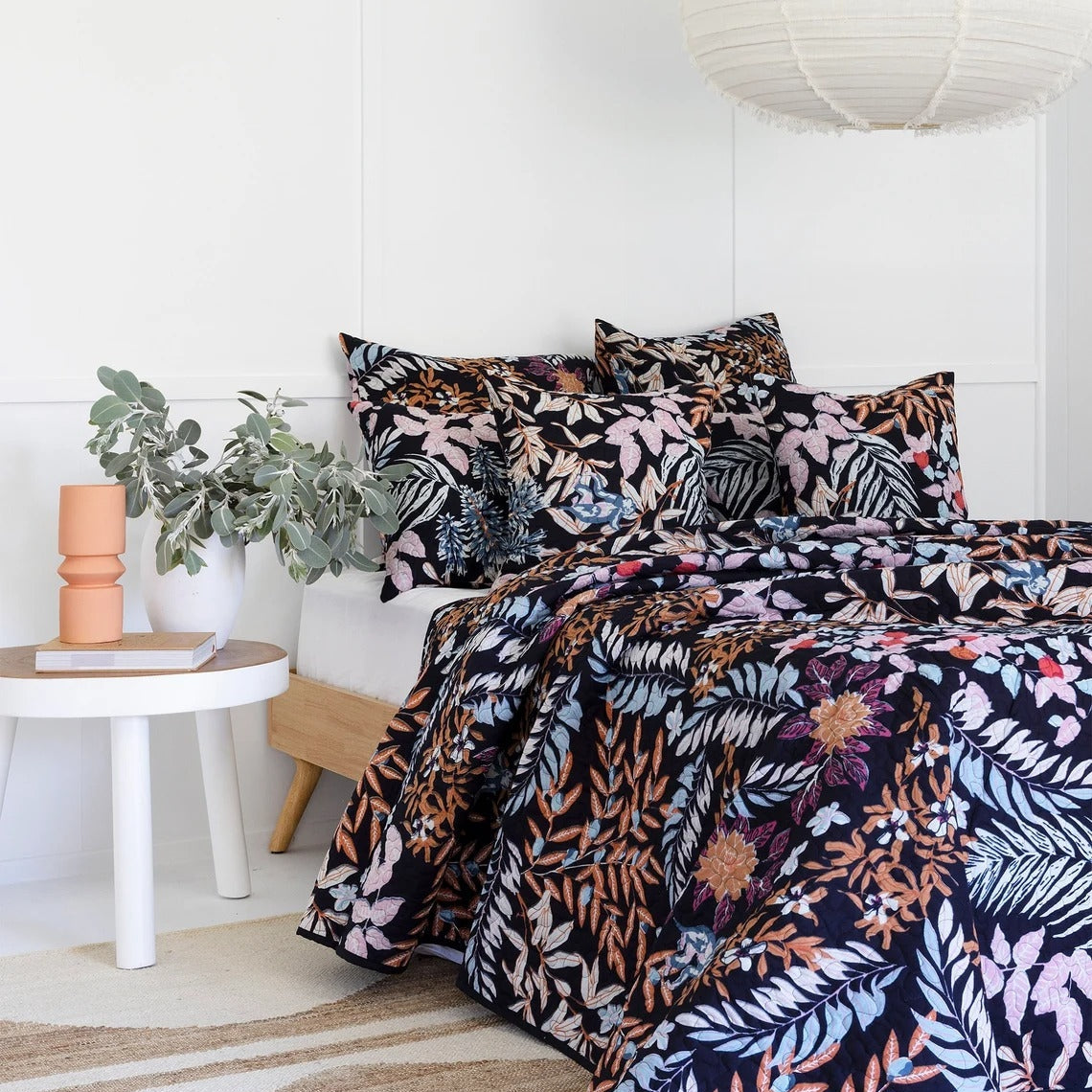 Floral Cotton Quilt Bedspread Comforter Duvet- Black Monkey