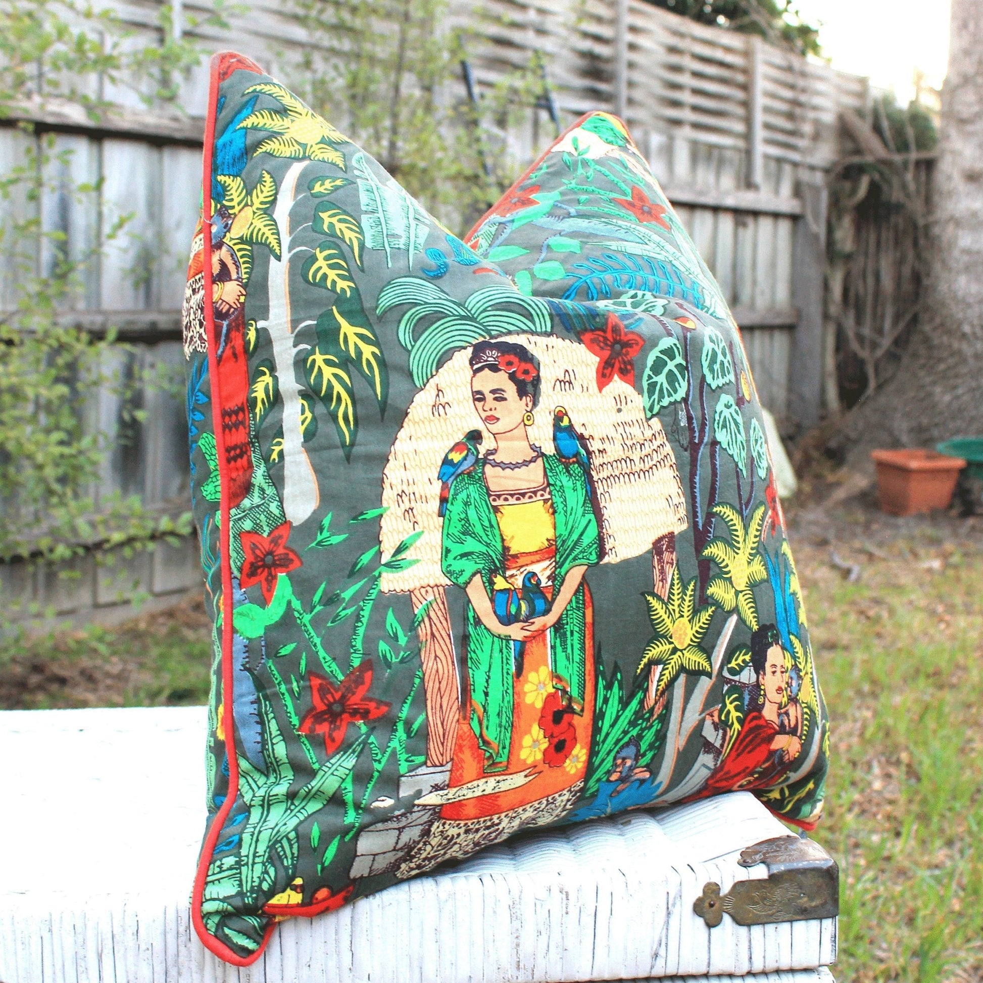 'Frida's Extravaganza' 100% Cotton Cushion Cover