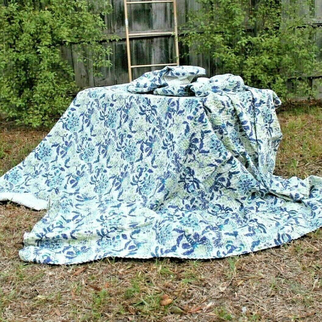 Linen Connections Indian Kantha Quilt - Icy Blue