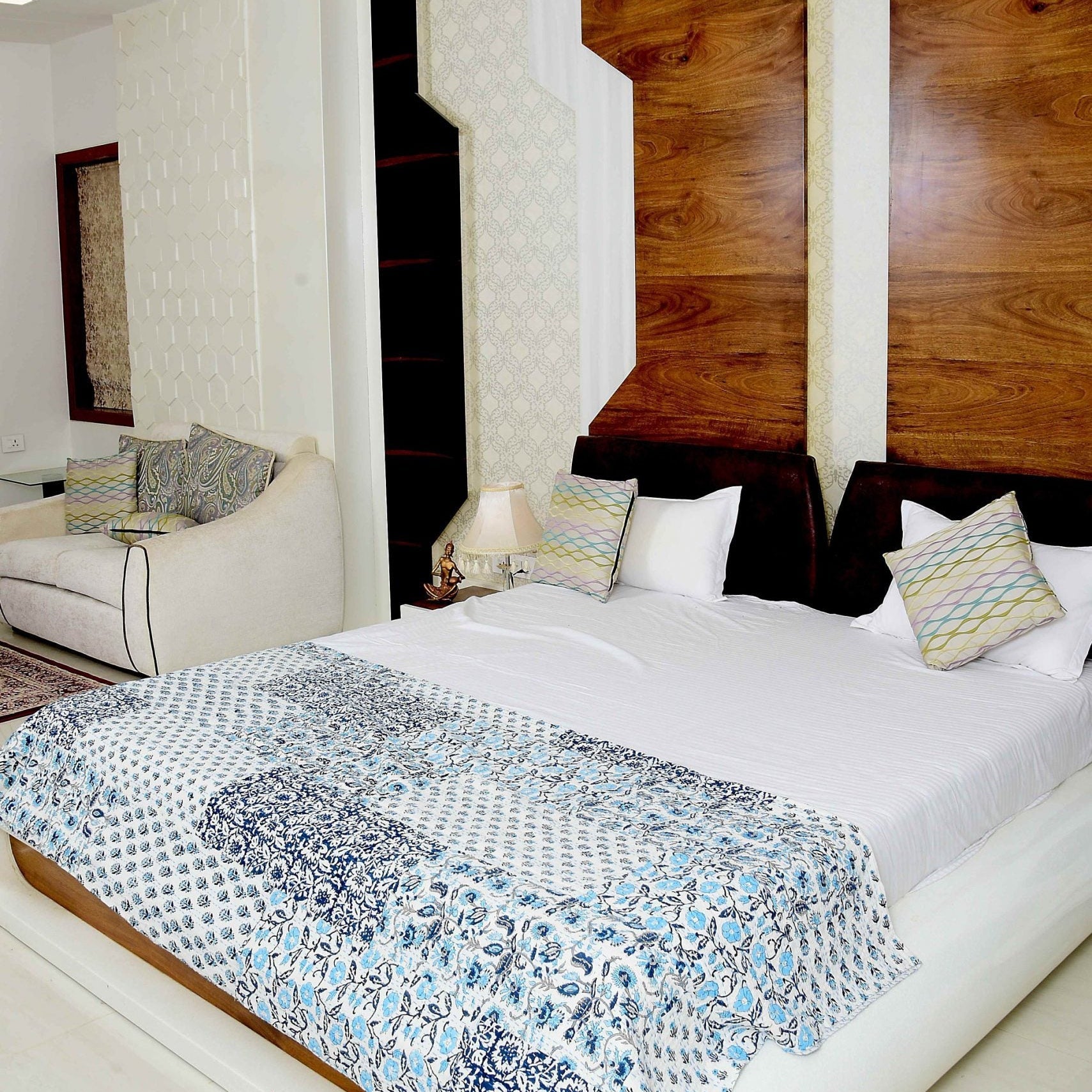 Linen Connections Indian Kantha Quilt - White Swan