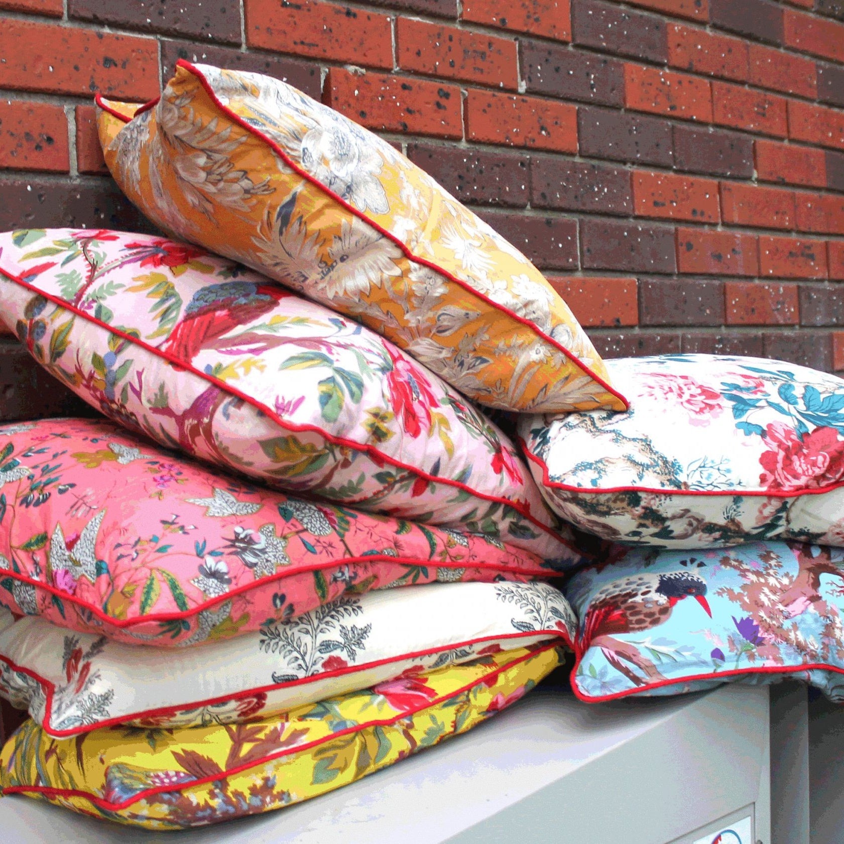100% Cotton Cushion Cover - Blooming Botanics