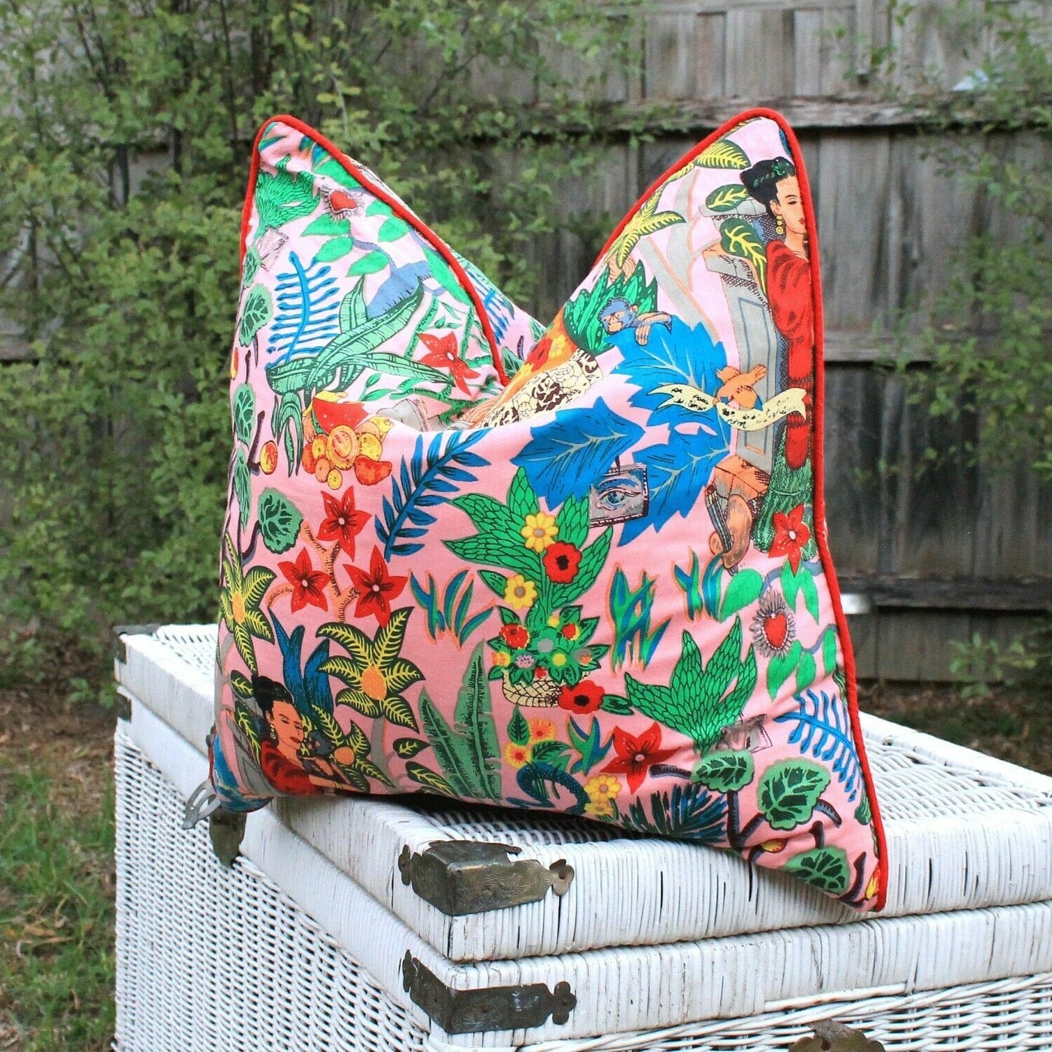 'Express Yourself In Frida' 100% Cotton Cushion Cover