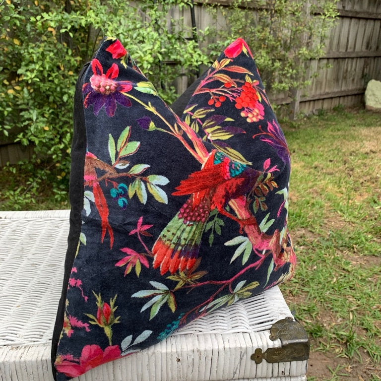100% Velvet Cotton Cushion Cover - Mexican Bird