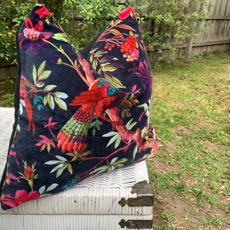 100% Velvet Cotton Cushion Cover - Mexican Bird