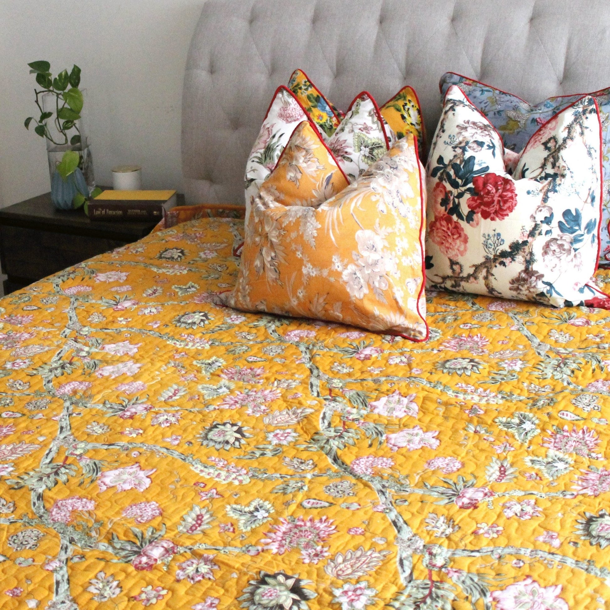 Linen Connections Floral Reversible Cotton Quilt - Sunflower