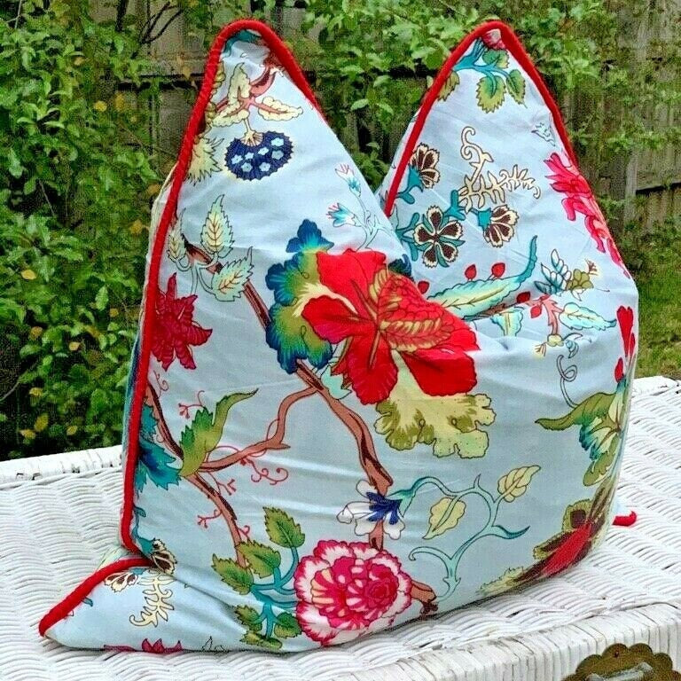 'Botanical Harmony' 100% Cotton Cushion Cover