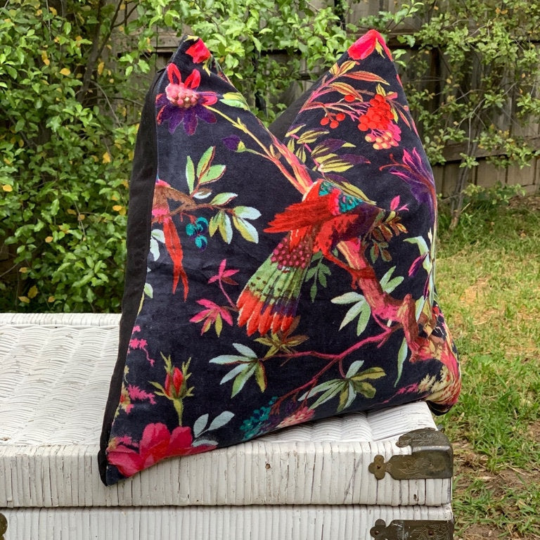 100% Velvet Cotton Cushion Cover - Mexican Bird