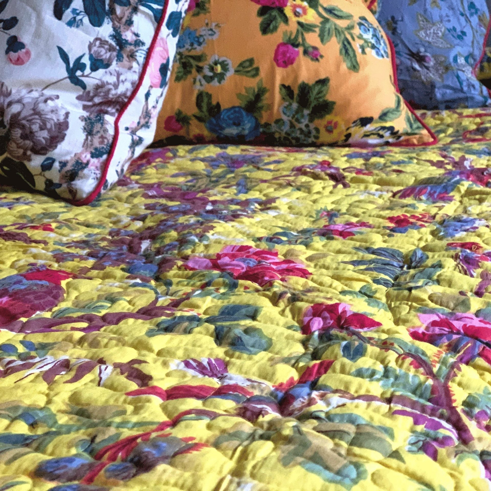 Linen Connections Floral Reversible Cotton Quilt - Sun