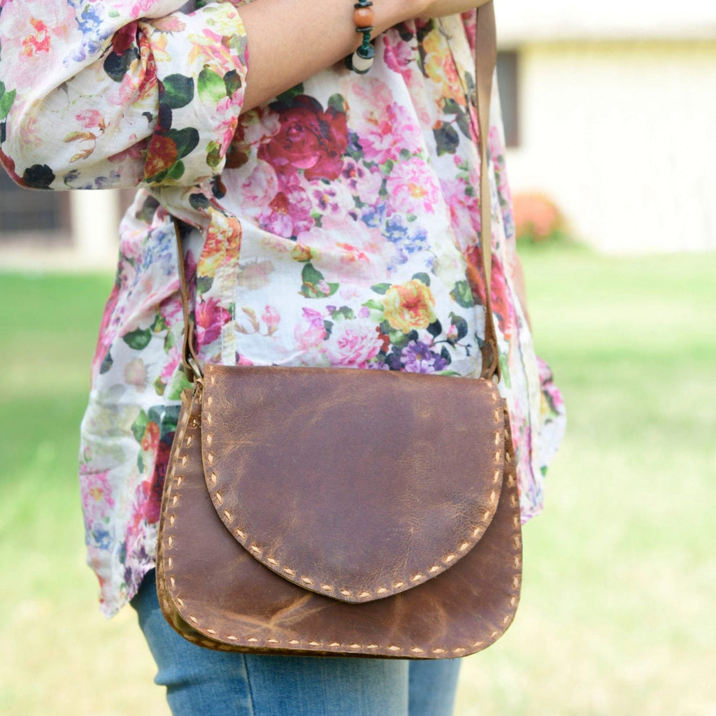 Vintage Leather Tote Bag - Rustic Lawn