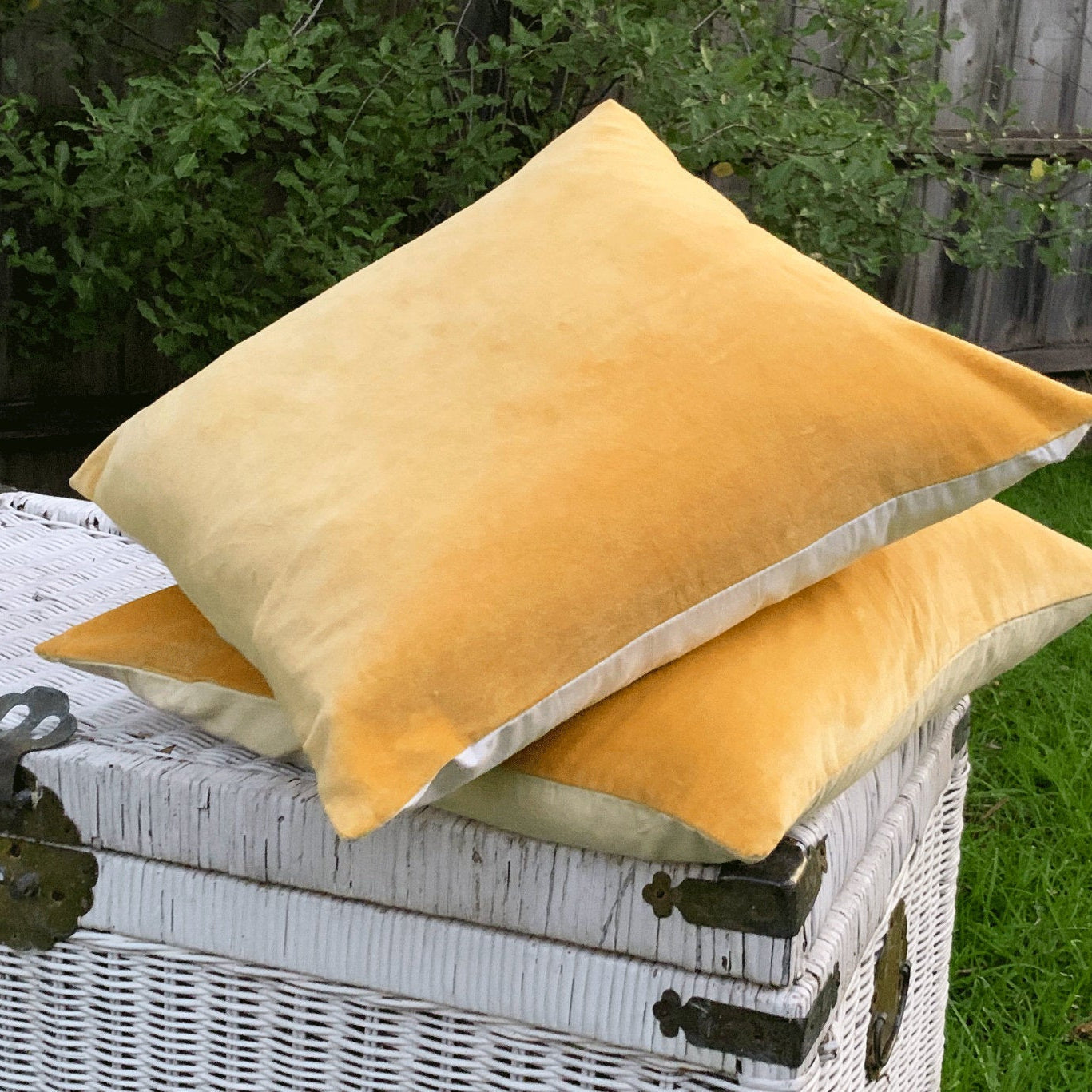 100% Cotton Velvet Cushion Cover - Velvet Yellow