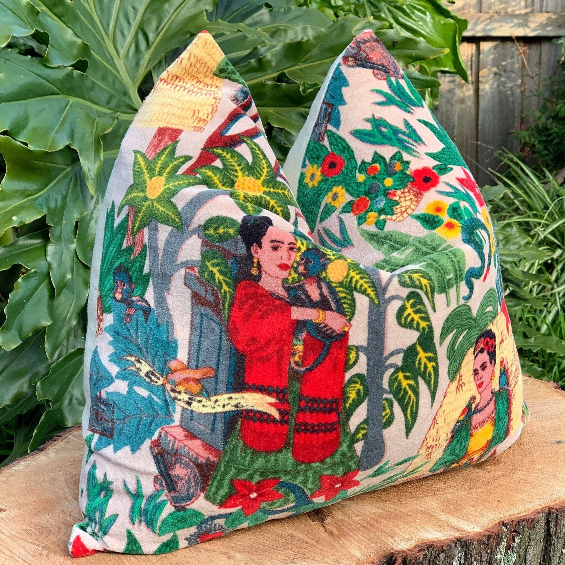 100% Cotton Velvet Cushion Cover - Vivid Frida