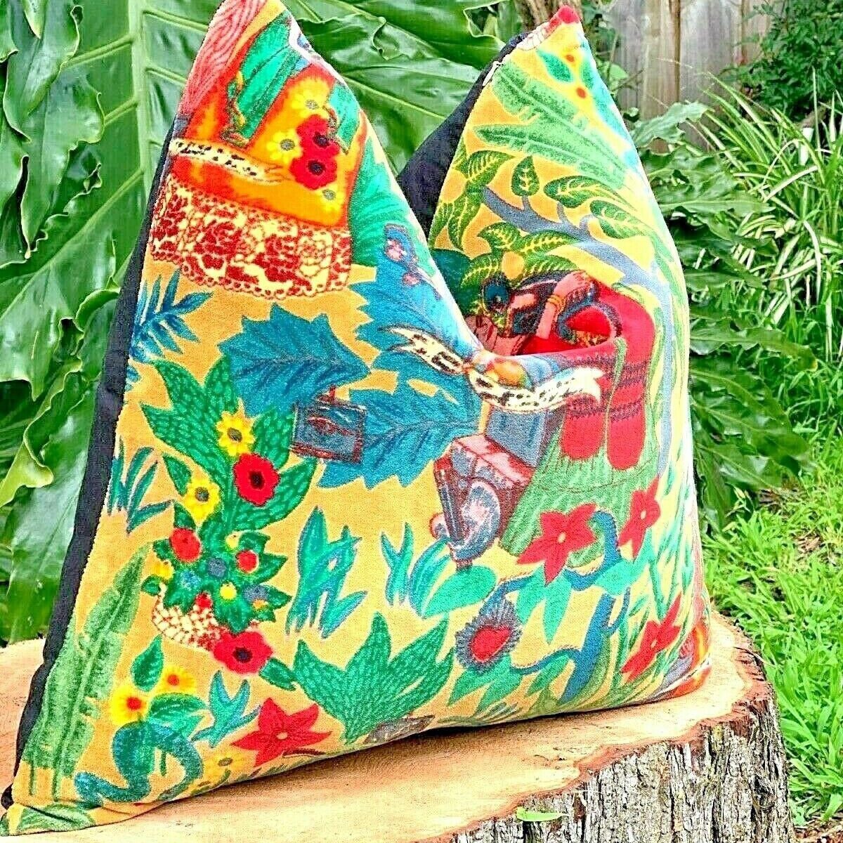 'Fiesta Mexicana' 100% Cotton Velvet Cushion Cover
