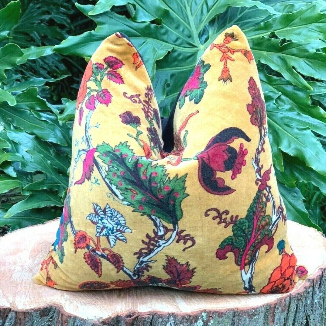 100% Cotton Velvet Cushion Cover - Flora Mexicana