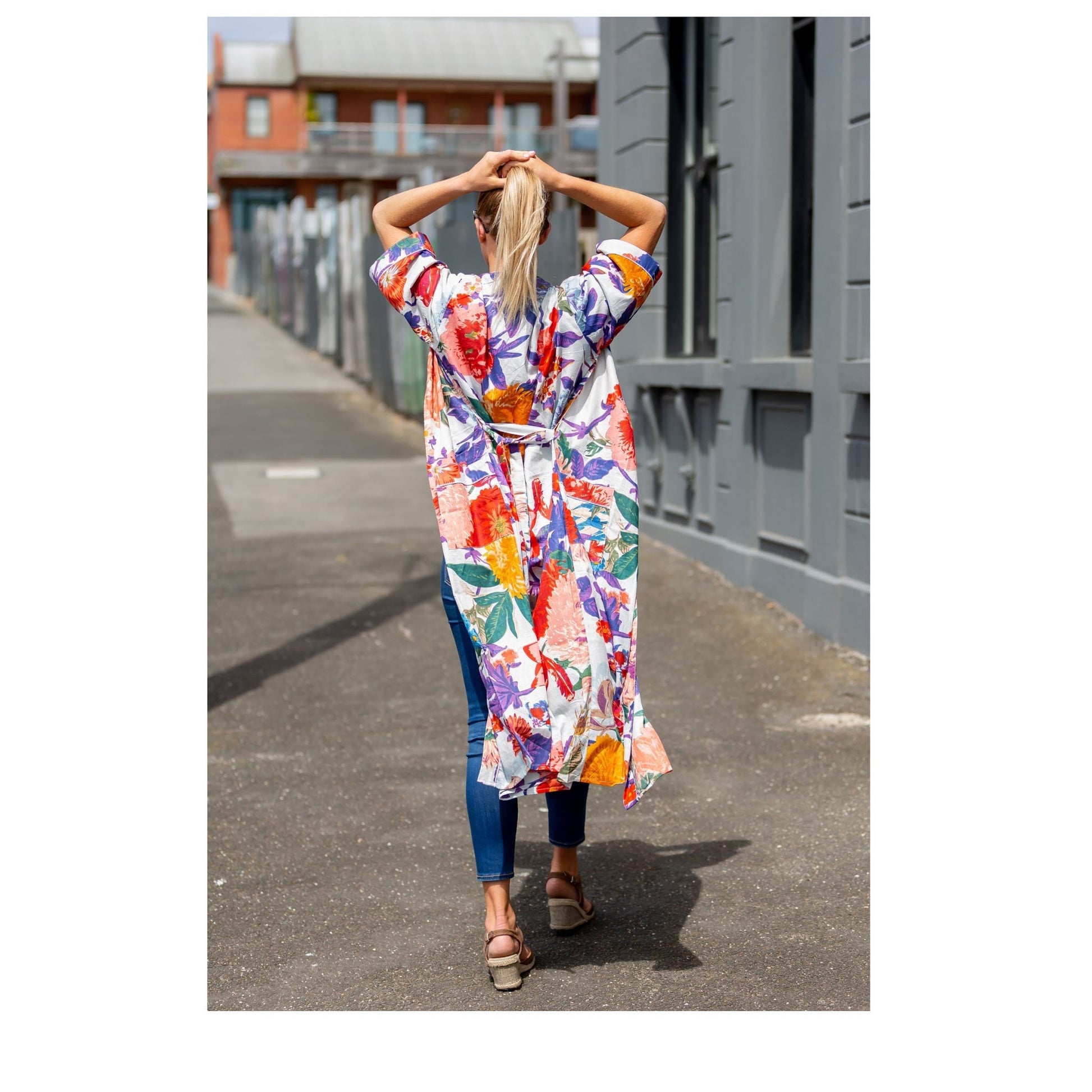 'Bright Blanche Blooms' Kimono' 100% Cotton Bathrobe